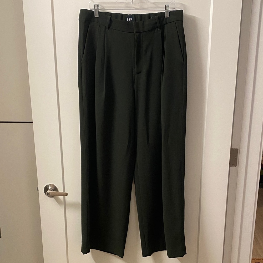 GAP Women's 365 high rise Forest Green Trousers